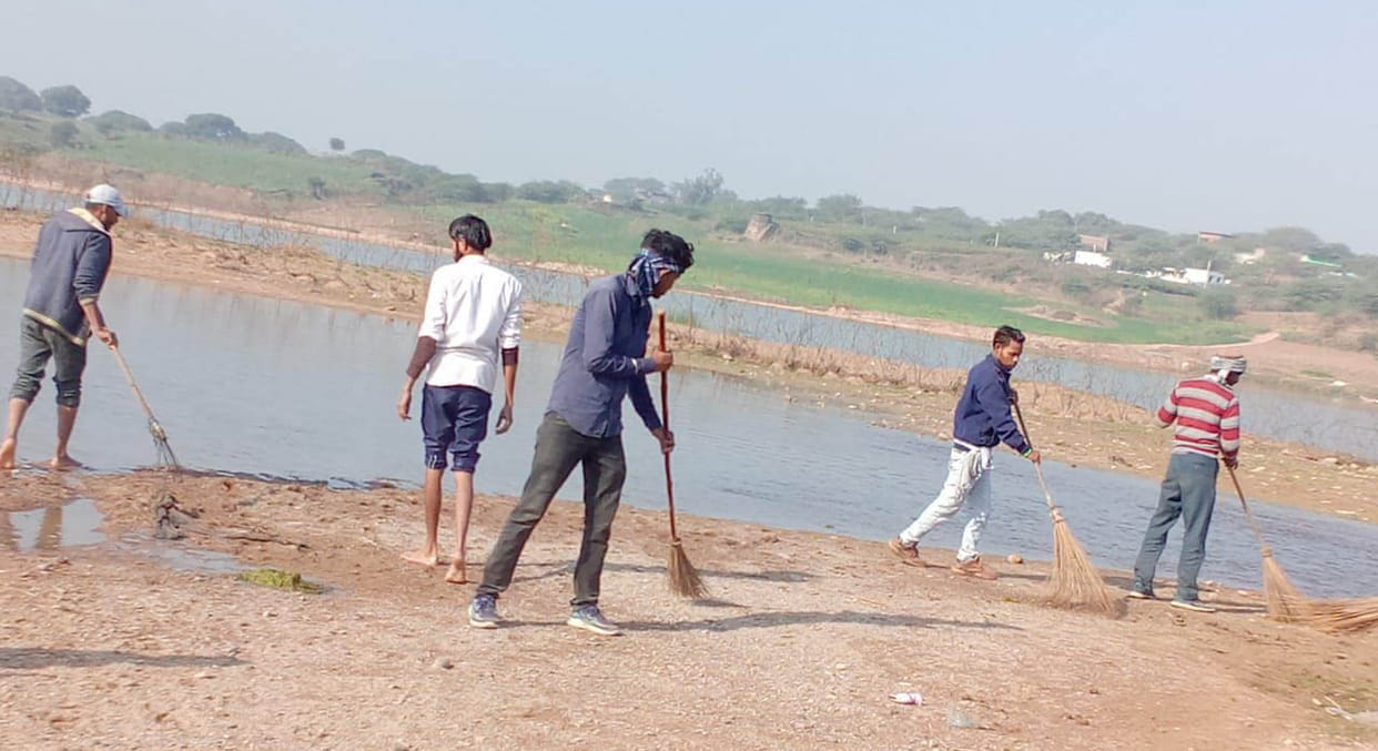 The municipality cleaned the ghats for a bath