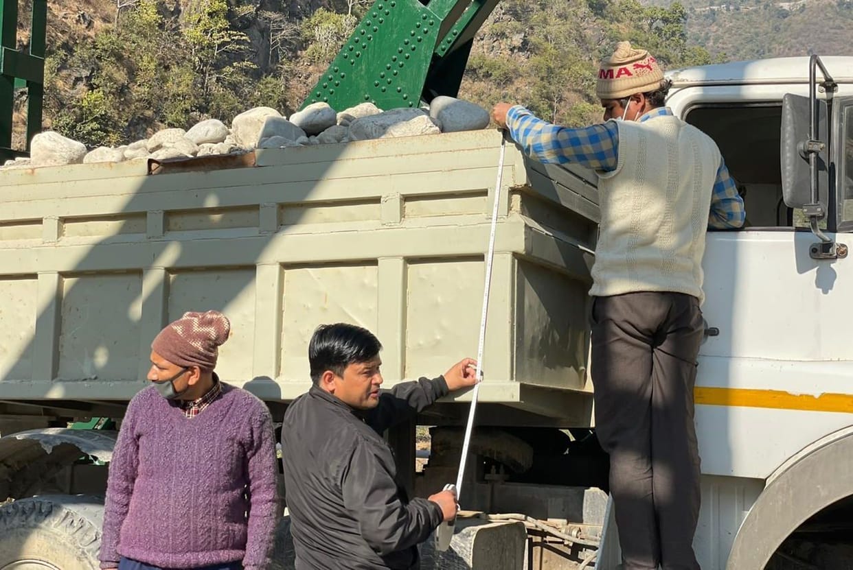 Four tippers involved in illegal mining seized