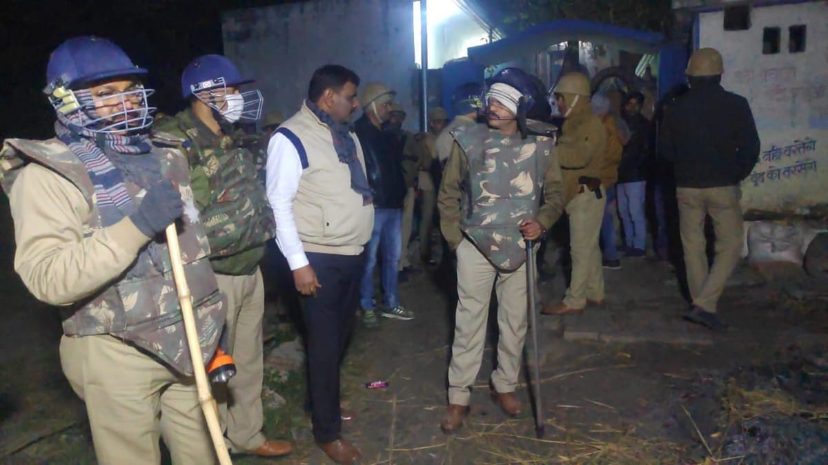 Mau murder case: villagers were adamant on demand of prize crook Rahul encounter refused to hand over dead body