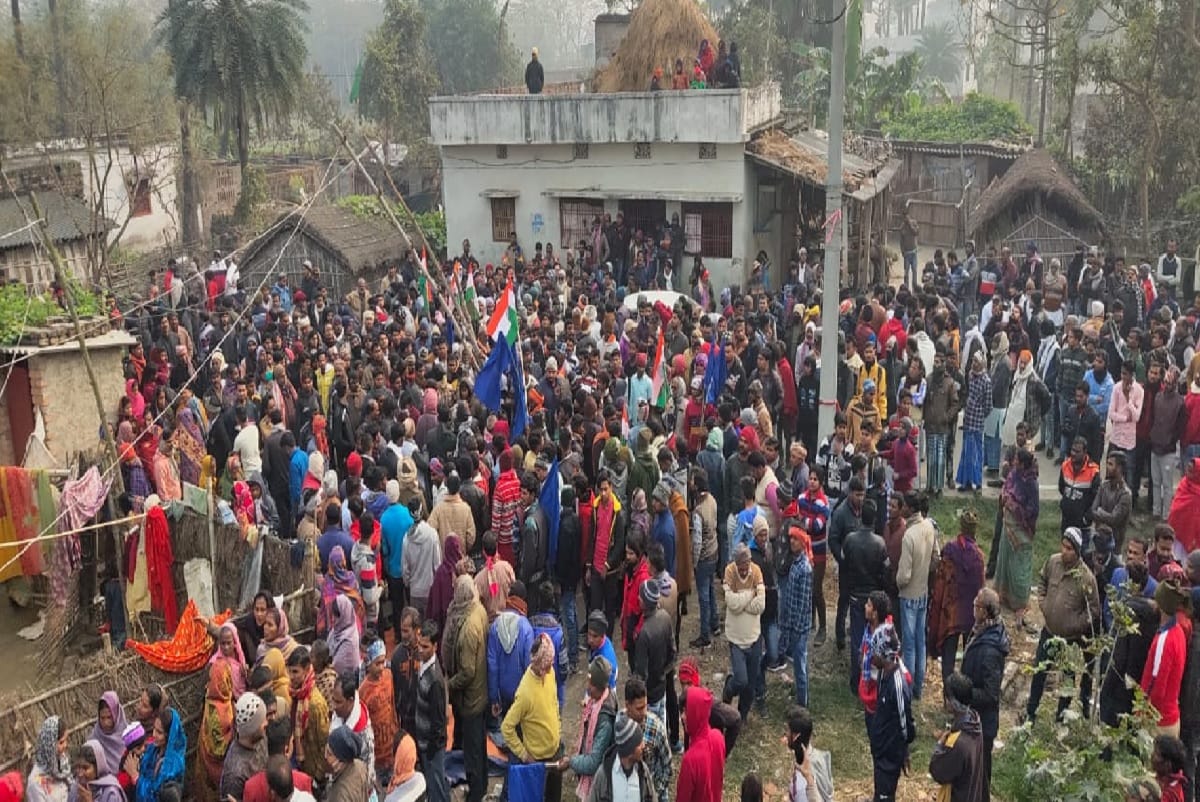 Muzaffarpur Bhima Army District President stabbed to death supporters vandalize accused house