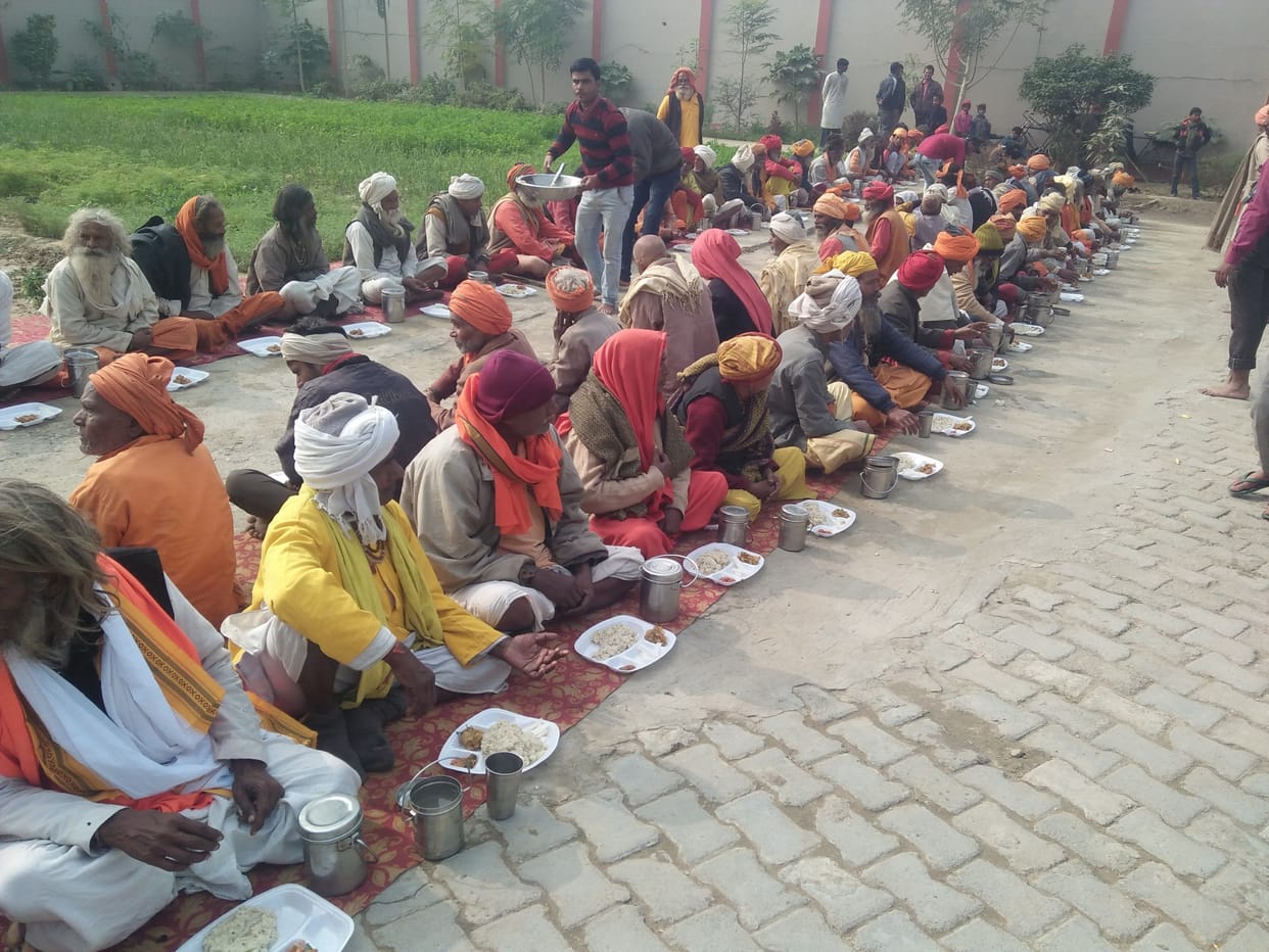 Bathing and charity on Makar Sankranti