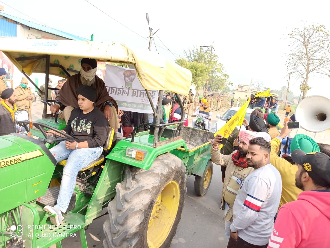 Kisan Andolan: Farmers tractor rally in Udham Singh Nagar, watch in photos