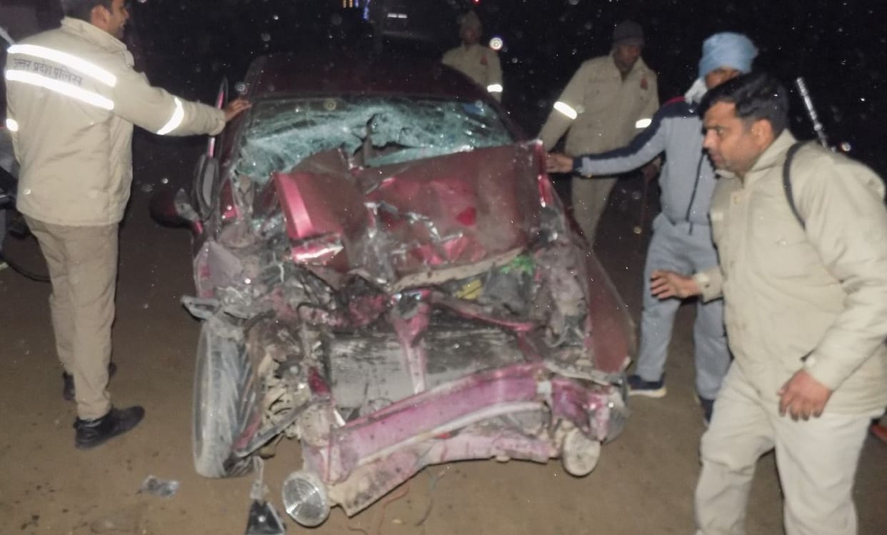 five man injured in road accident