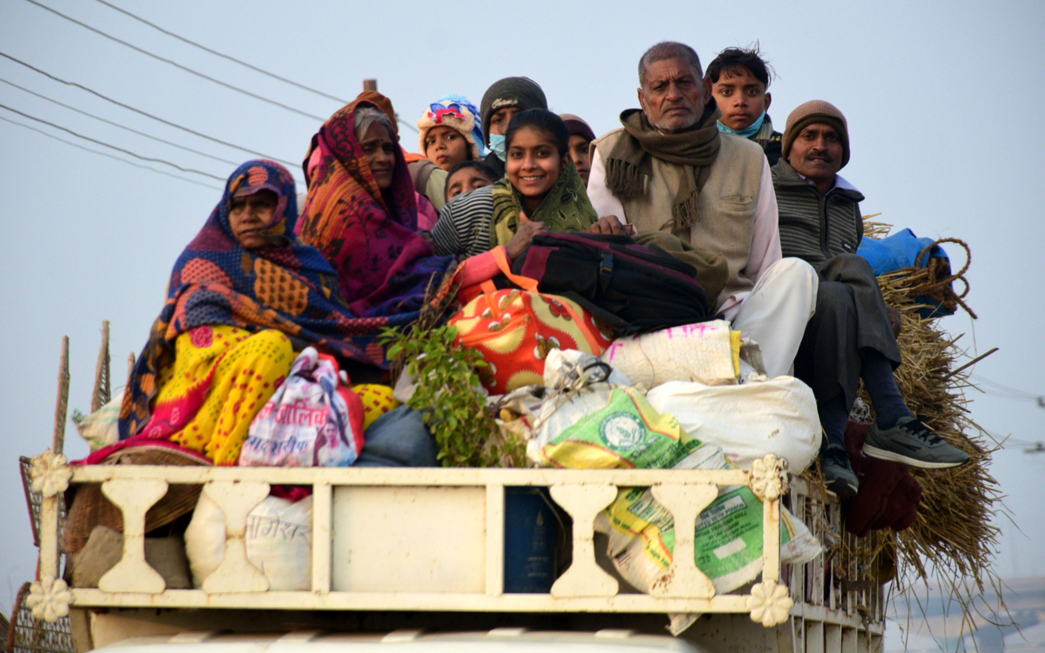 Makar Sankranti baths between Kovid infections on January 14, ghats have been built in five sectors at six thousand feet