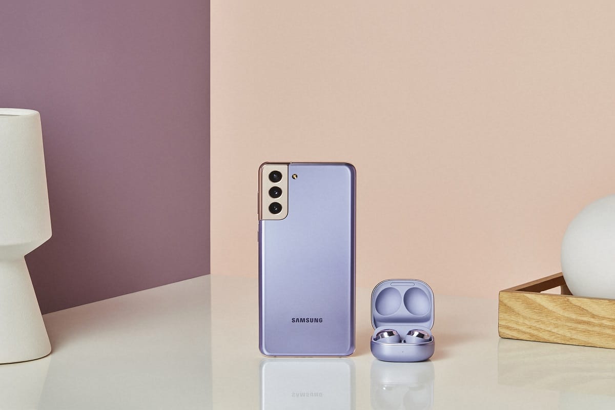 Samsung Galaxy S21 PLUS