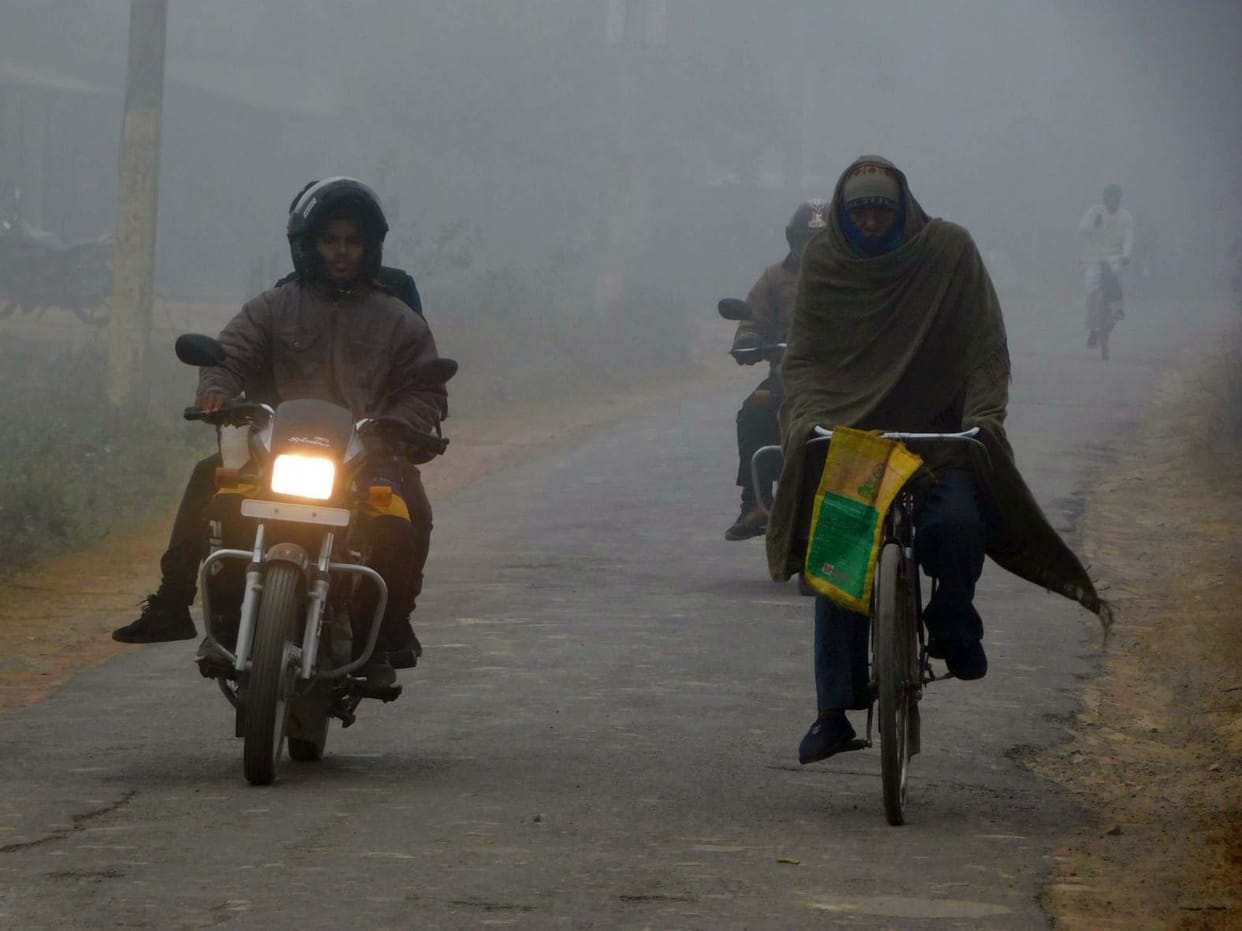 The sun did not come out, people choked by the frigid cold