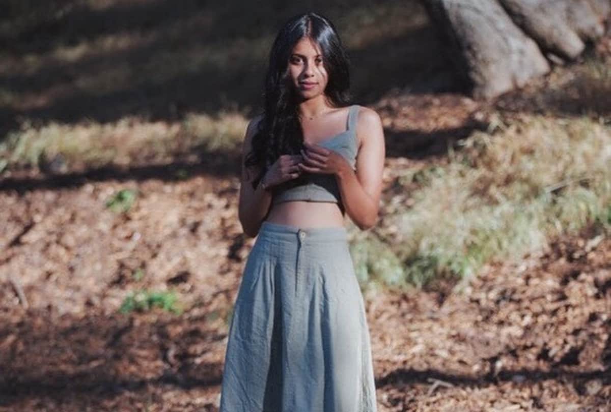 mithun chakraborty daughter dishani chakraborty beautiful hot sexy glamorous images photoshoot in hd download