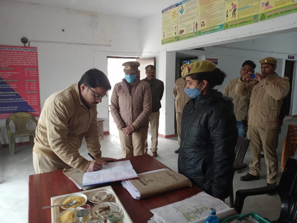 SP surprise inspection of women police station