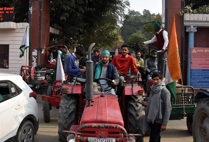 Bakiu Lokshakti took out tractor march