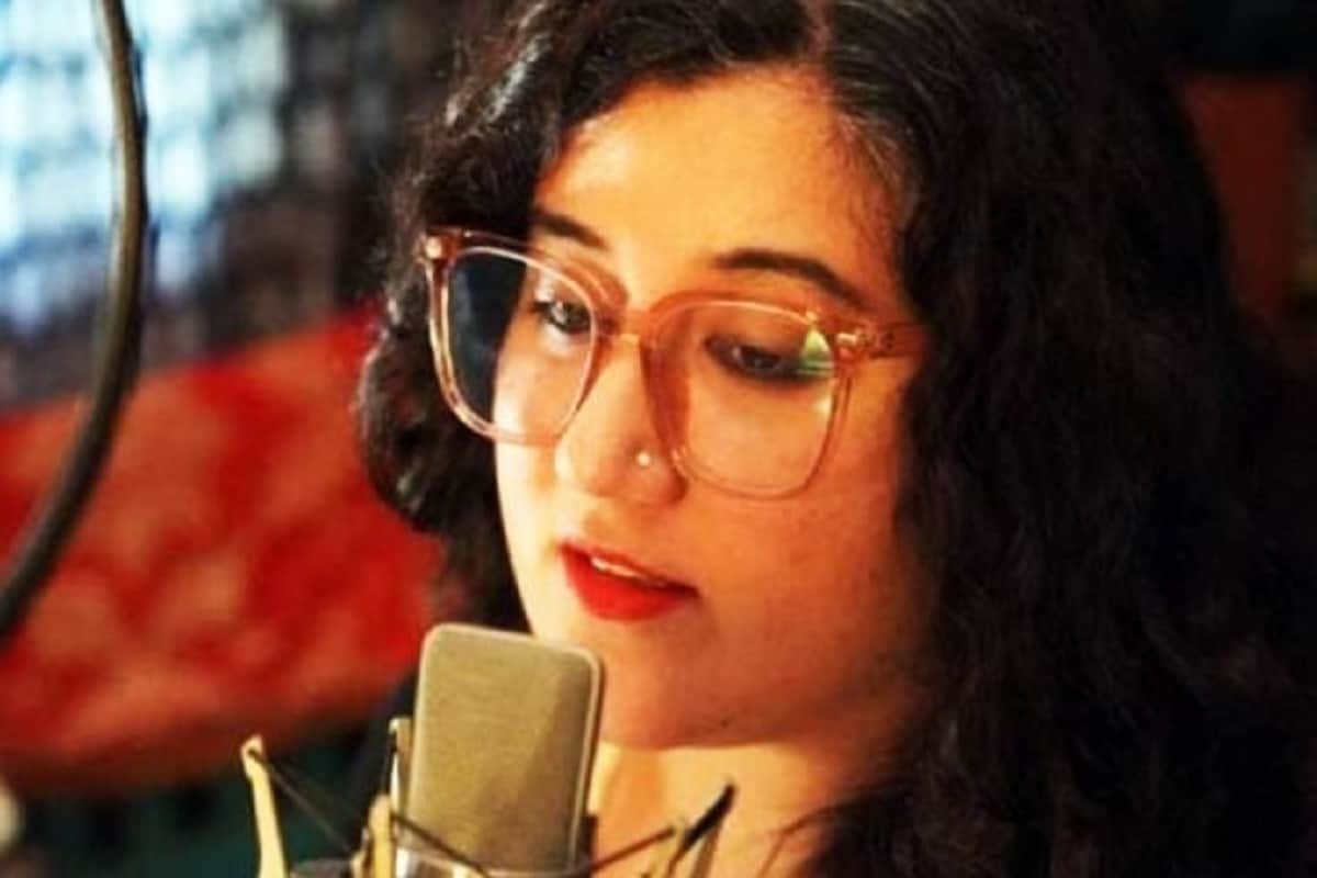 Amitabh Bachchan covid caller tune replaced with jasleen bhalla About New Vaccination Drive