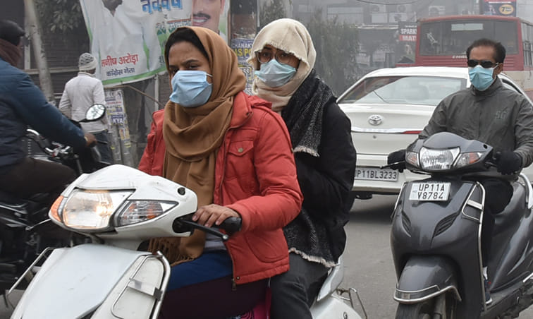Strong sunshine, mild rise in temperature