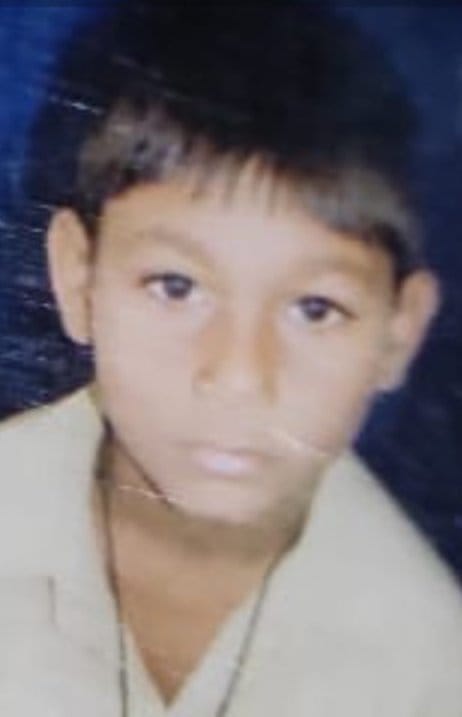 Teenager injured by firing in Harsh firing