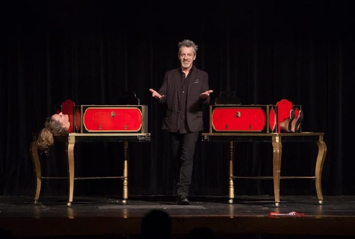 worldwide magicians to meet online to mark 100 years of sawing people in half trick