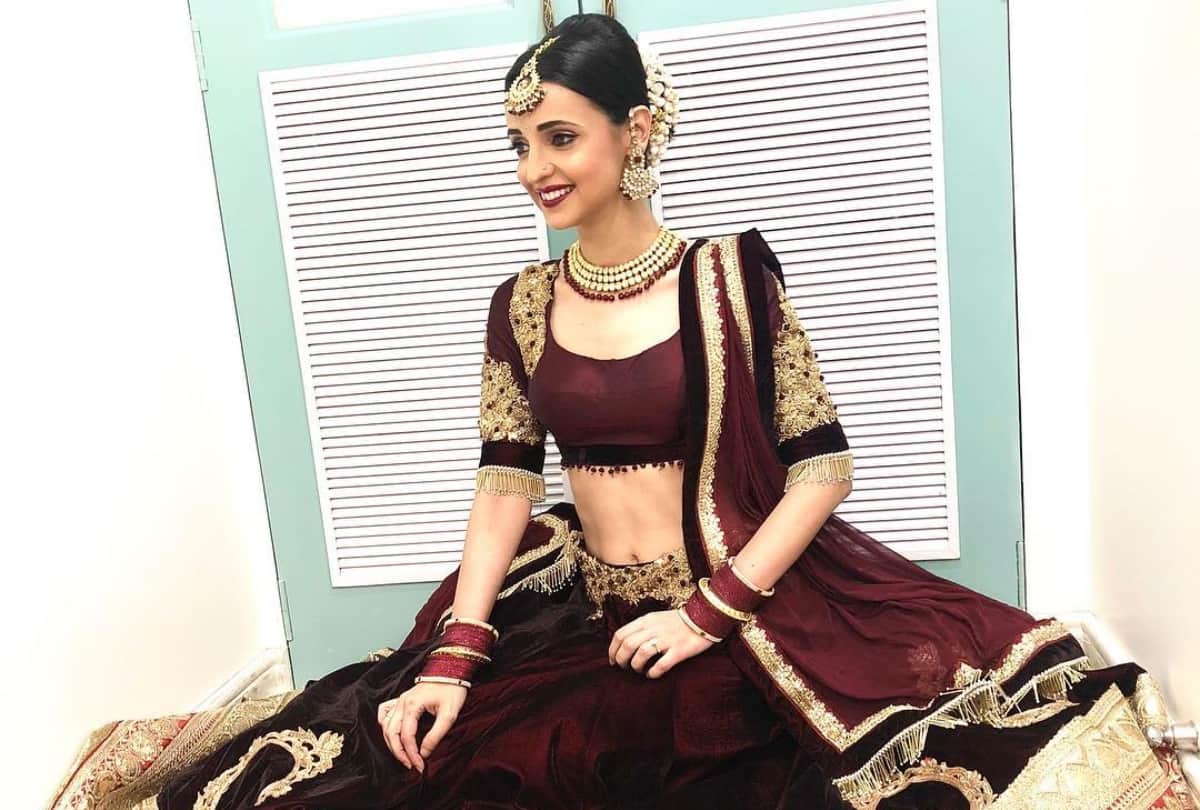 tv actress sanaya irani beautiful sexy hot images wallpapers photoshoot pics download in hd