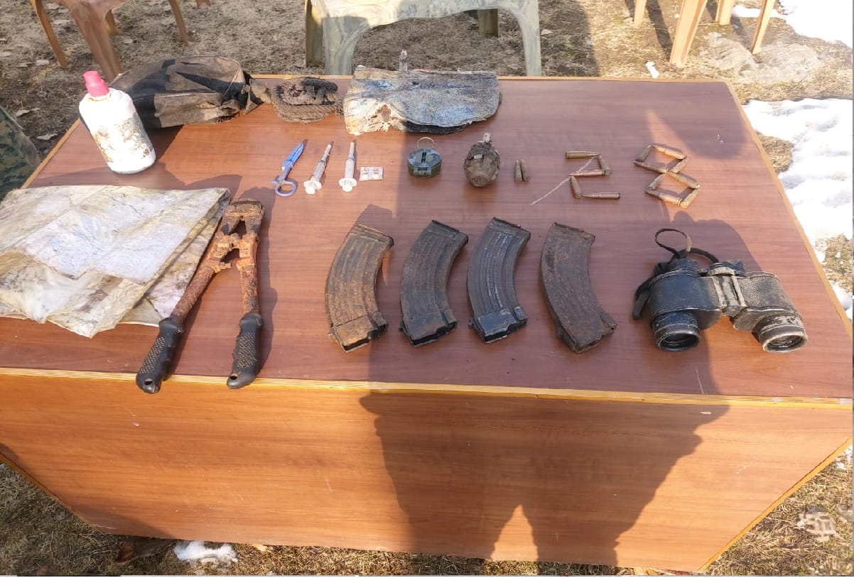 terrorist hideout busted in Kupwara jammu kashmir