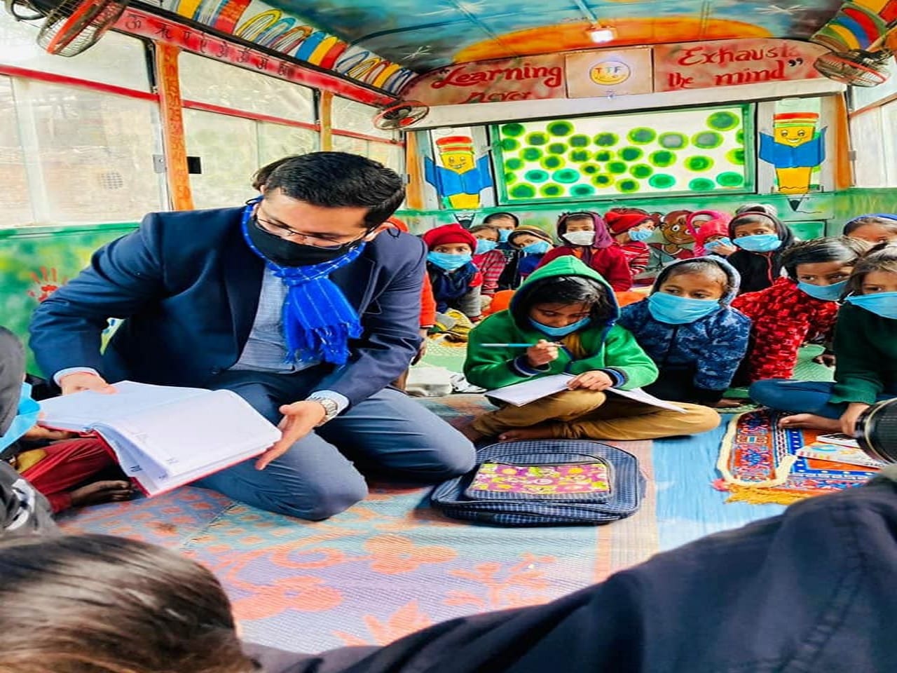 Municipal commissioner inspired children to become a teacher