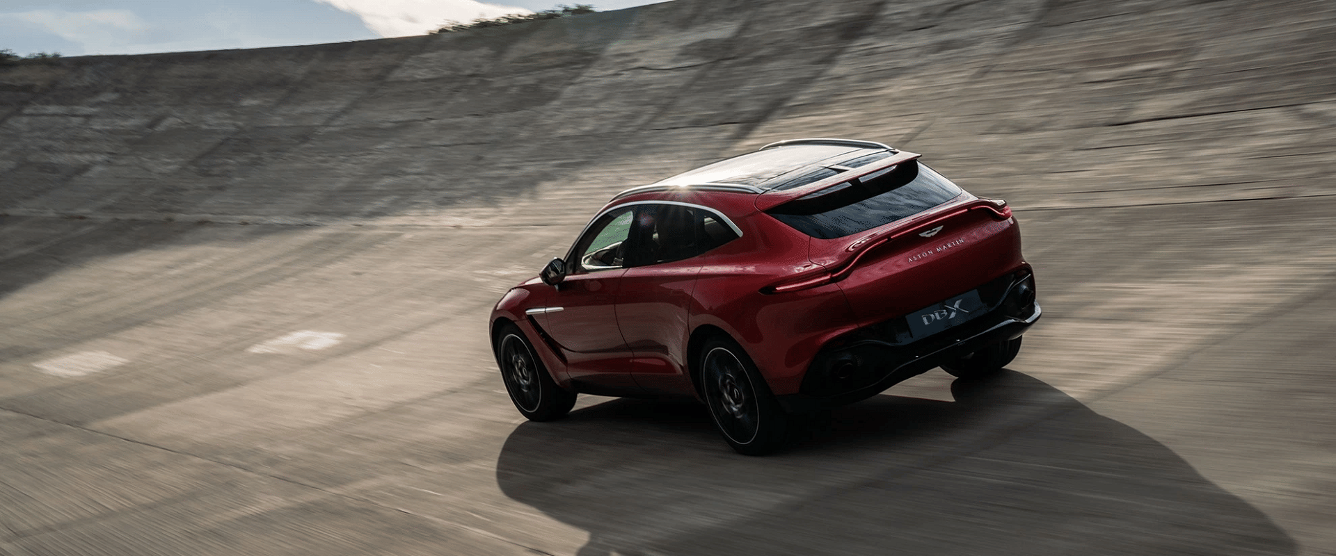 aston martin dbx launched in india aston martin dbx price in india Know the features and specifications aston martin cars in india
