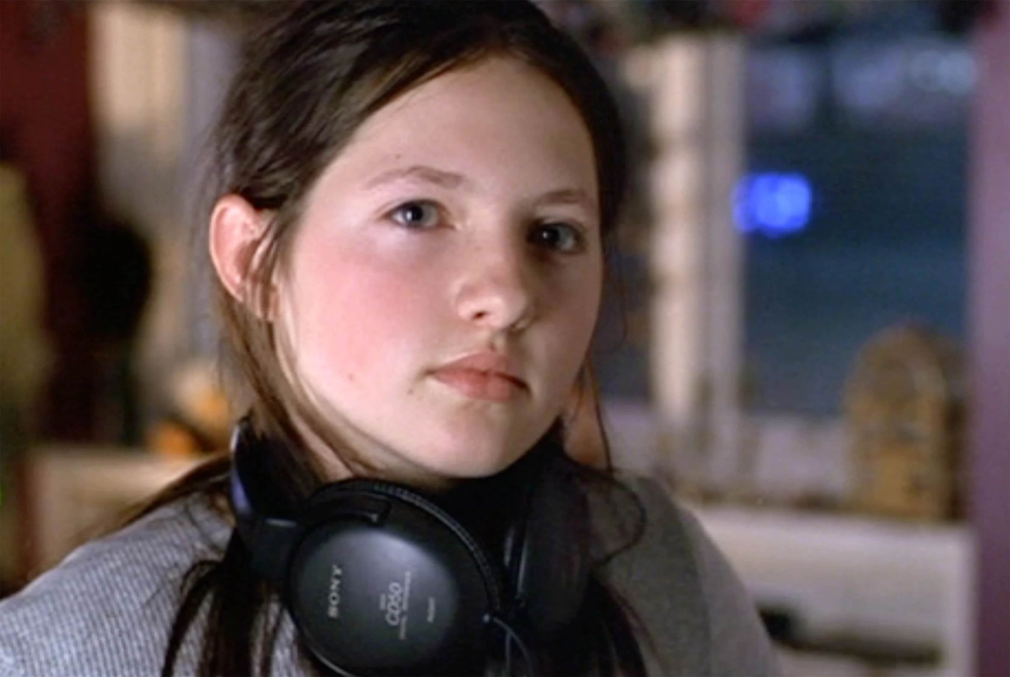 actress Jessica Campbell Found Dead in her bathroom