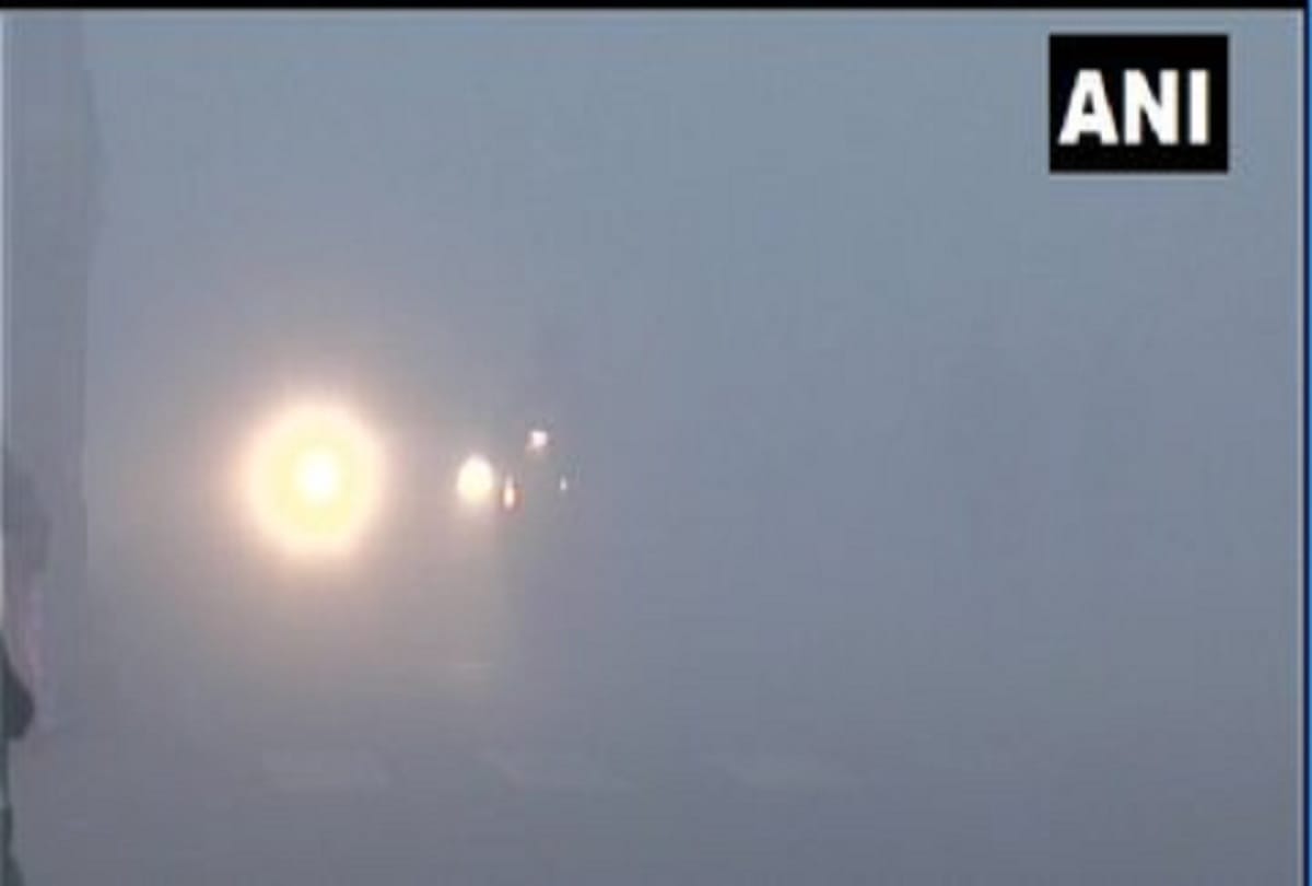 weather forecast update Heavy fog in many districts including the capital Lucknow