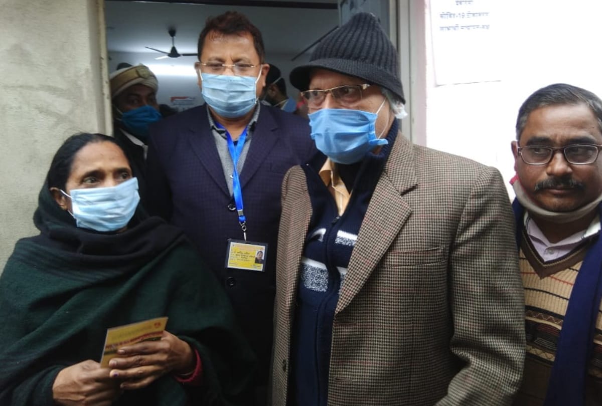 Covid-19 vaccination at four centers in Deoria