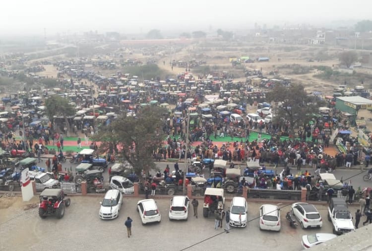 Farmers protest at Fatehabad of Haryana