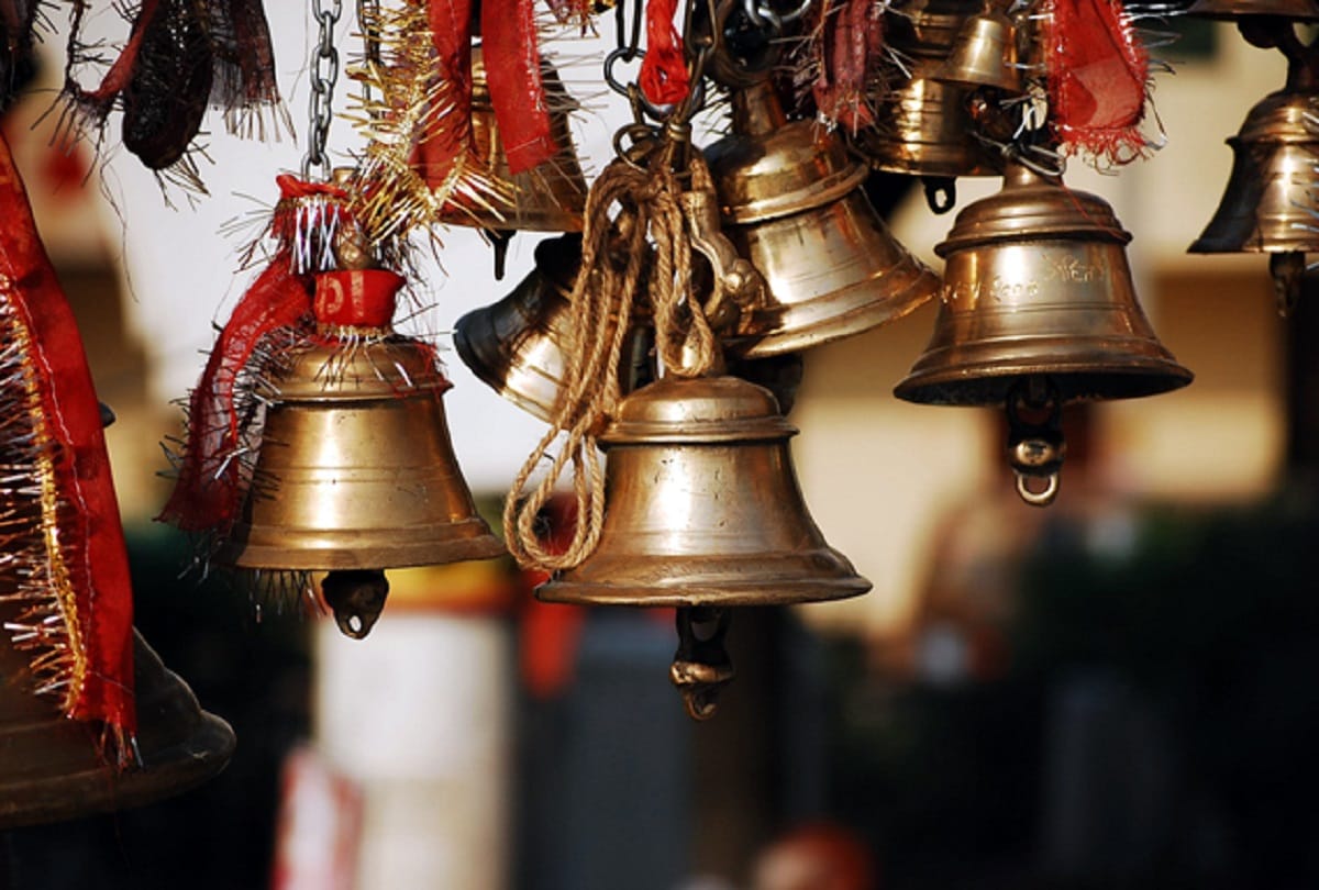 Convenience: Now you will be able to visit the temples and Gurudwaras of Pakistan while sitting at home