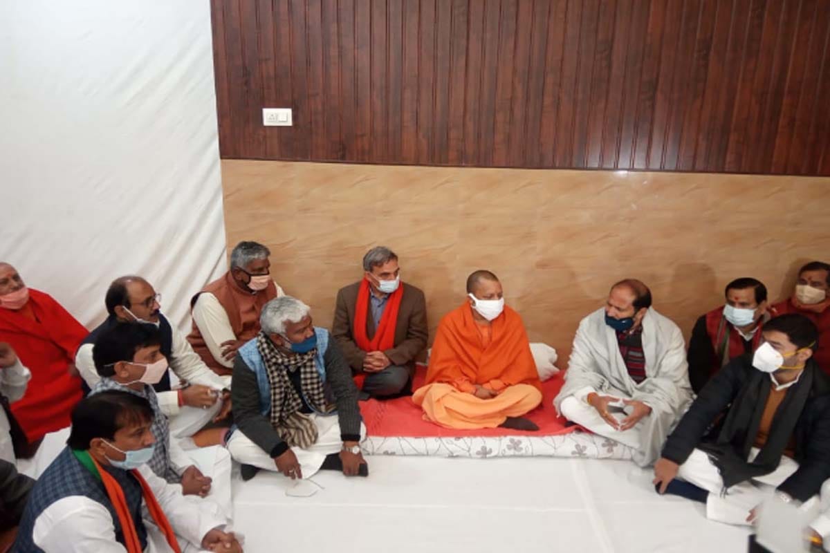 CM Yogi Adityanath will arrive in Shamli to pay tribute to Minister Suresh Rana father