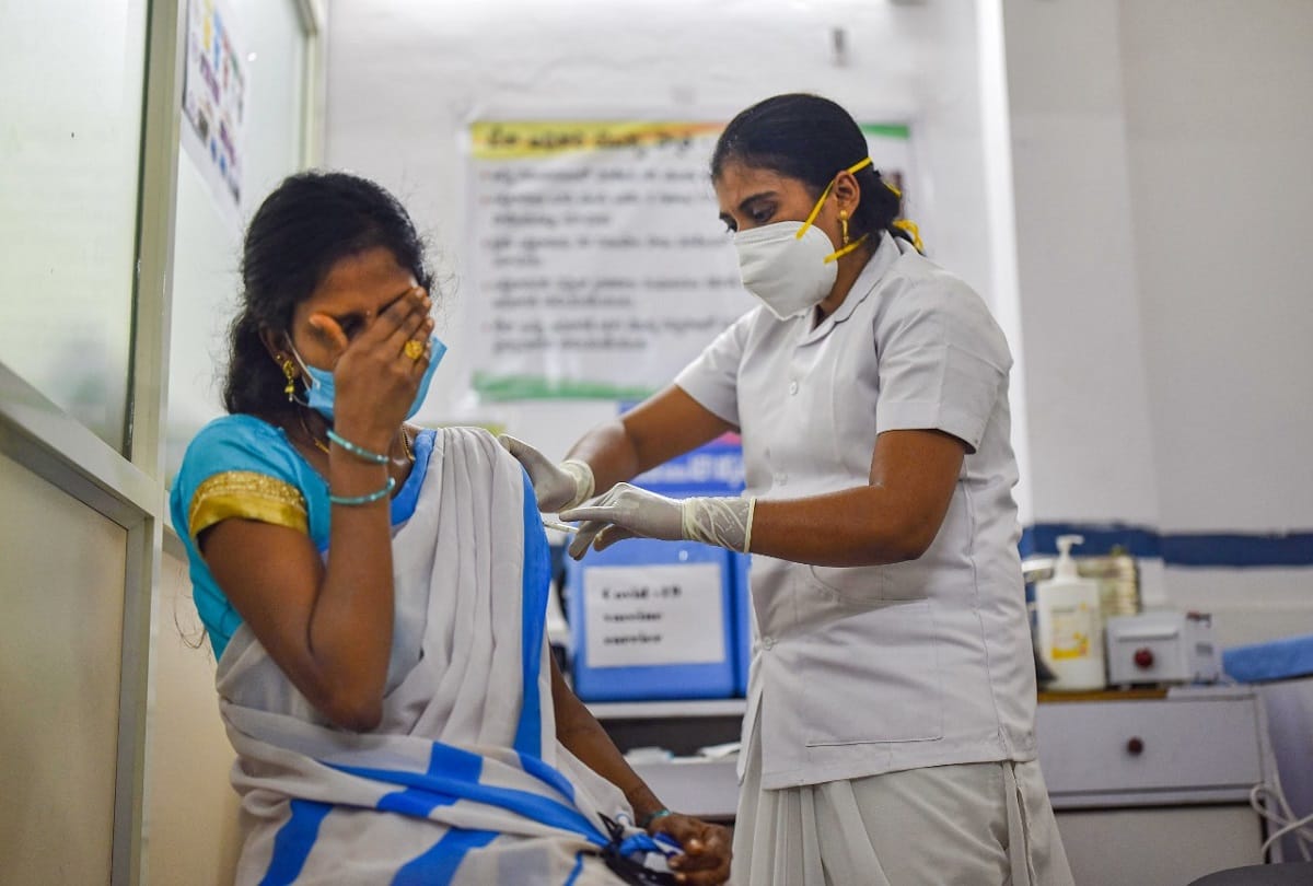 Coronavirus vaccination in India update covid 19 vaccine side effect