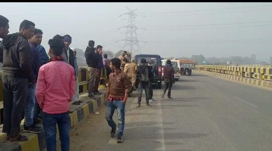 A woman was strangled to death, body thrown in Pandu river