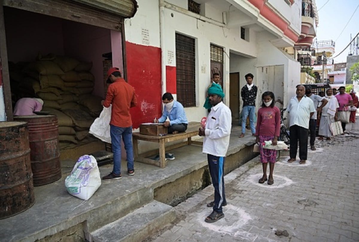 Strictness in three states: restrictions on wedding-funerals in Maharashtra, mall-shops closed after 10 pm in Gujarat, crowded programs banned in MP