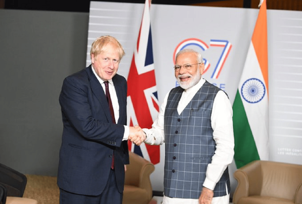 PM Narendra Modi speaks to UK PM Boris Johnson