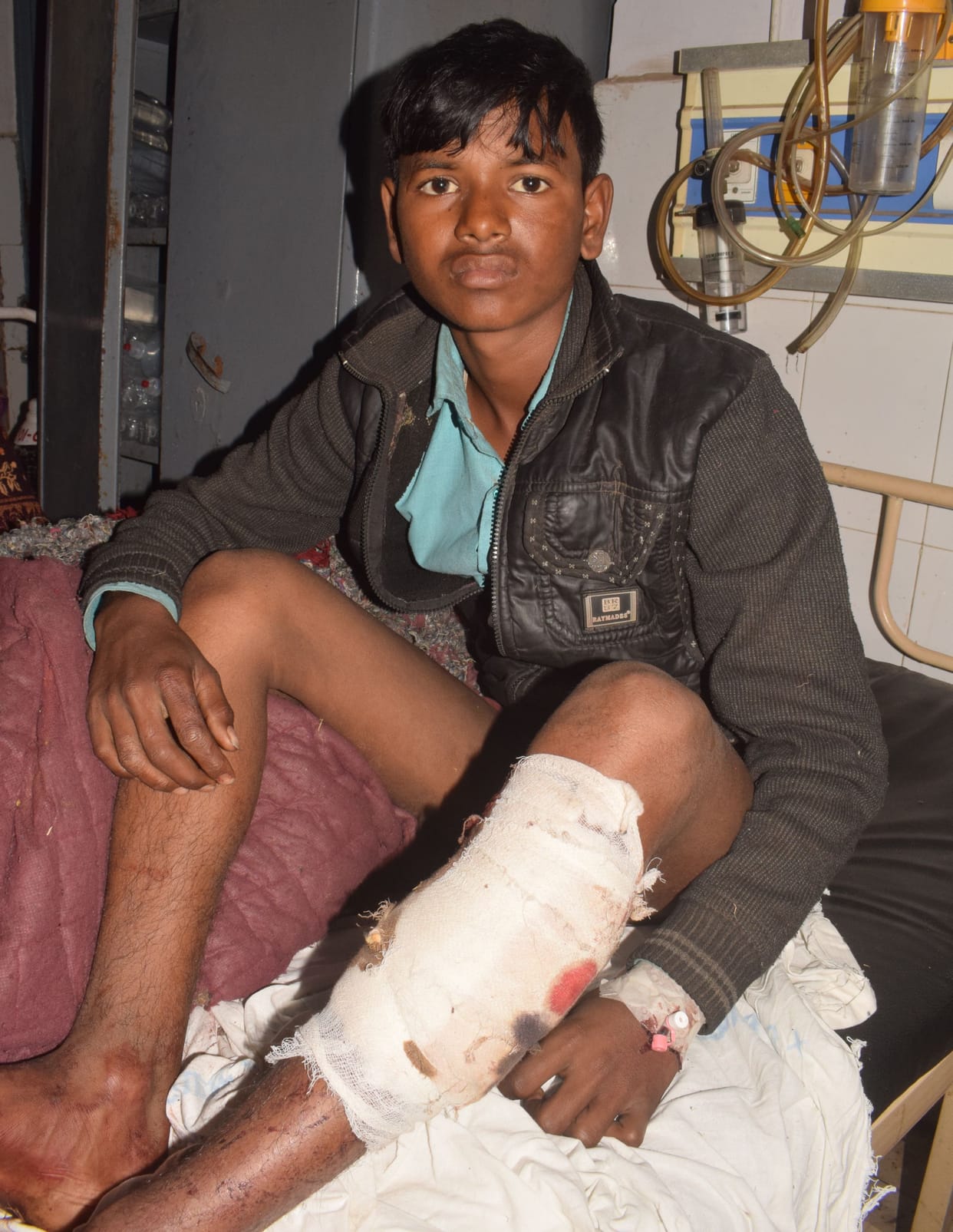 Youth shot in old enmity