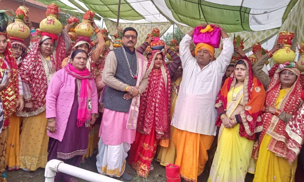 Devotees took out the Kalash Yatra at the launch of Bhagwat Katha