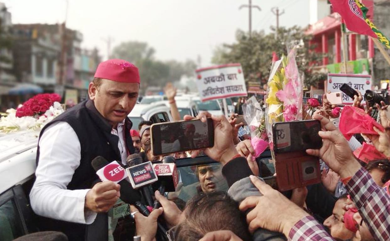 Government will bow to agriculture law and farmers will win: Akhilesh