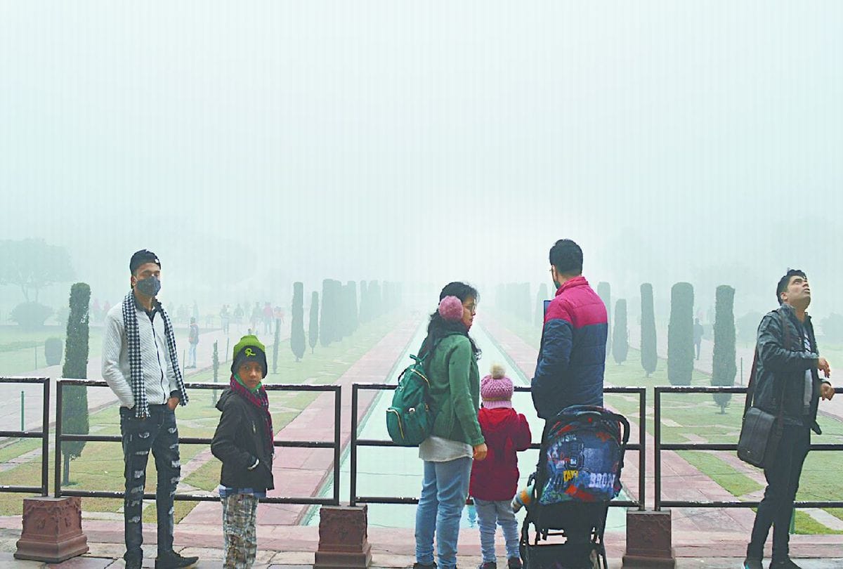 Weather Forecast Today Update in Agra News: Agra Temperature down seven degrees below