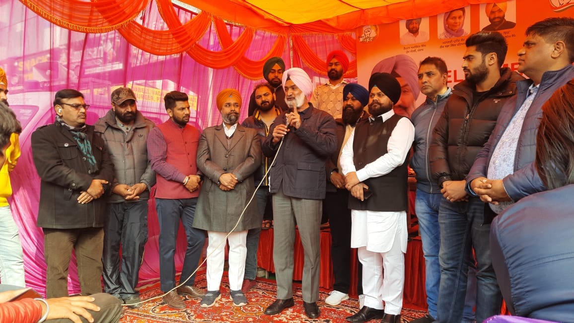 Congress workers captured in the program of street vendors