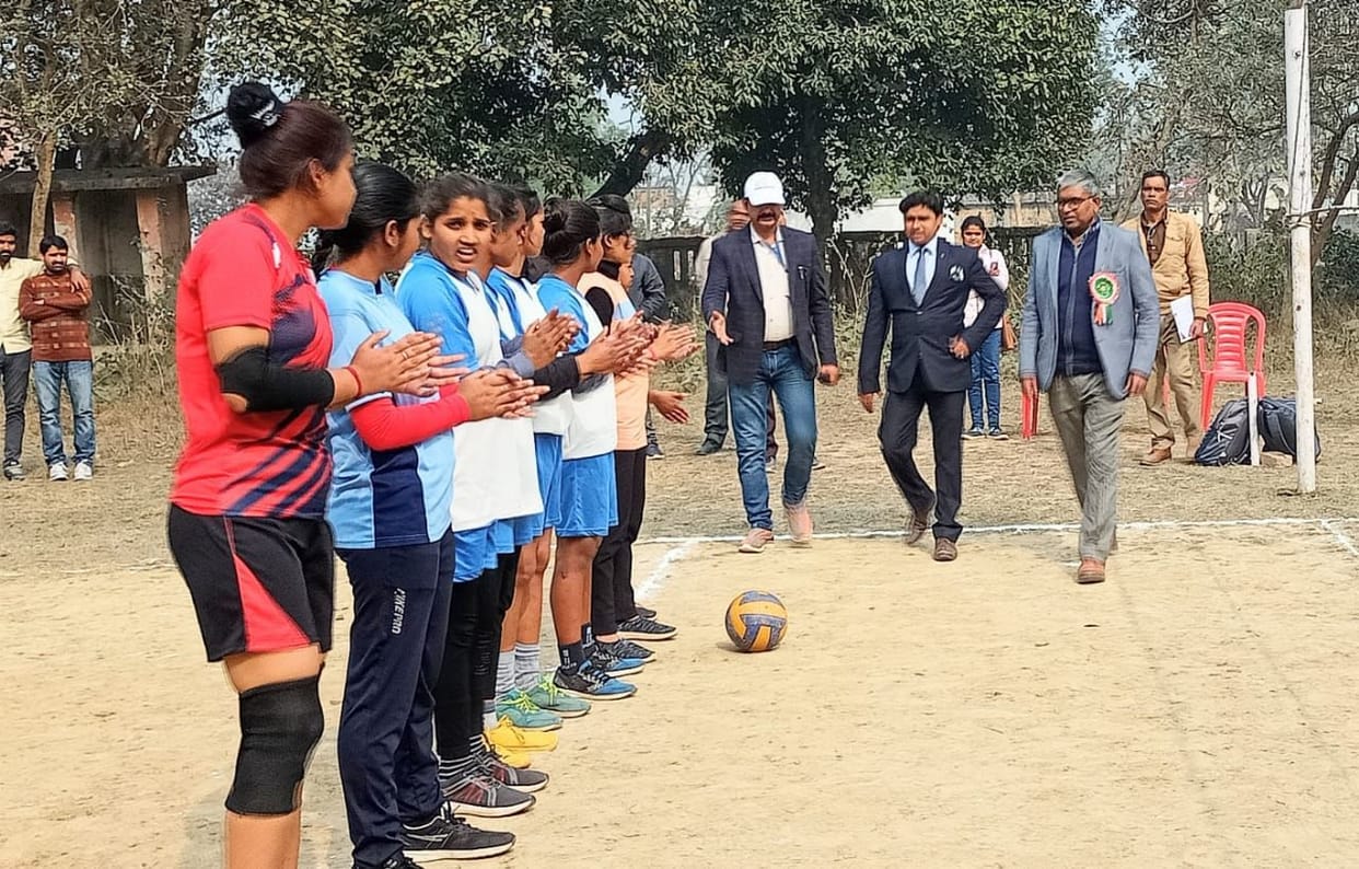 Archana first, Sarita second in 400 meters race