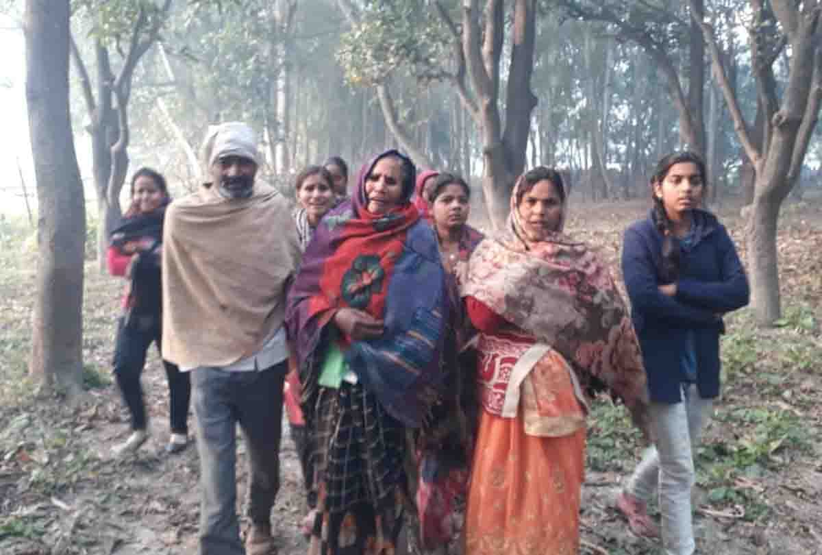 Lover and girlfriend hanged in unnao