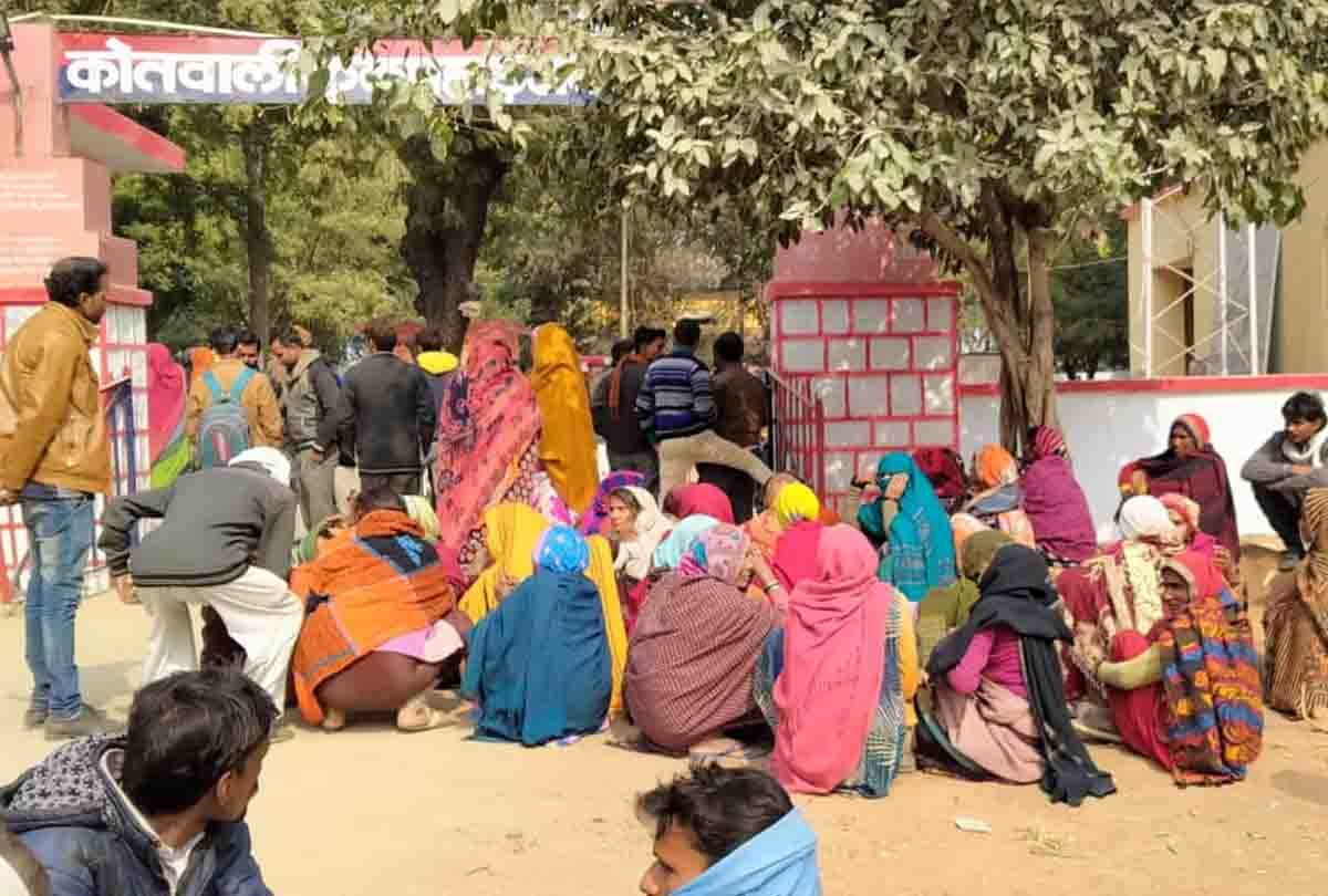 girl Student's body was found hanging two days ago, reports of gang rape on three