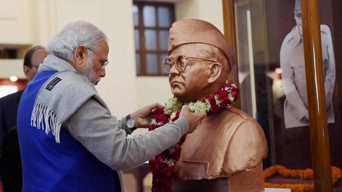 Government formed a jumbo panel mark Subhas Chandra Bose 125th birth anniversary include PM Modi and 2 former PM and 7 chief ministers