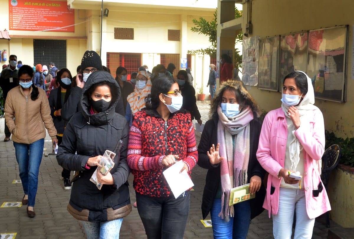 PhD entrance exam questions confounded