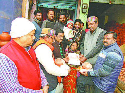 Donation for Ram temple: Ankita of Kashi gave 5100 of savings Sonbhadra Sita was collecting coins in piggy bank for 28 years