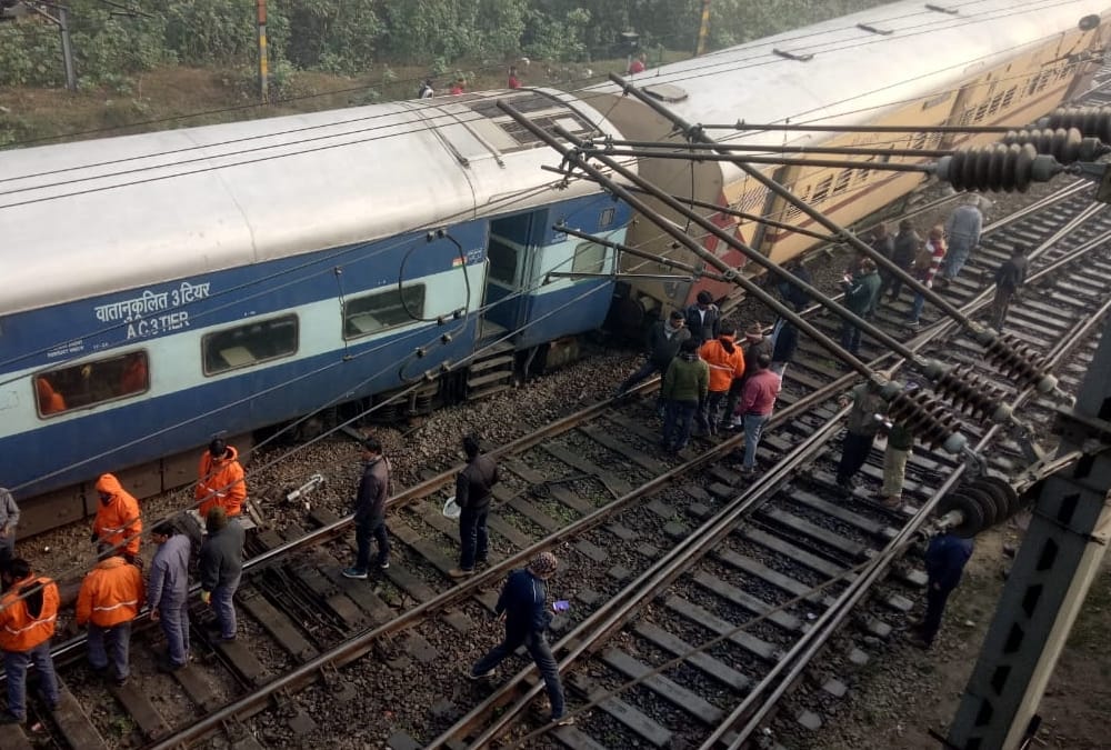 Pics of train derailment in Lucknow.