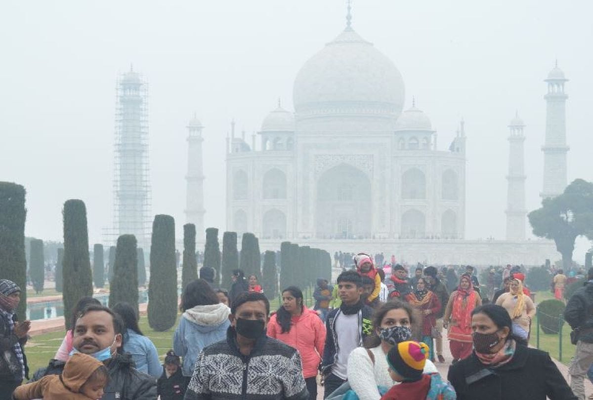 Agra tourism industry has been affected by Delhi Farmers protest