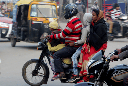 Varanasi Weather Uttar Pradesh: temperature down cold wave in varanasi