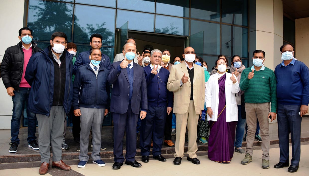 Second day of Mangal Vaccine: Only 63 vaccinated against the target 300 in the state's largest medical institute PGIMS