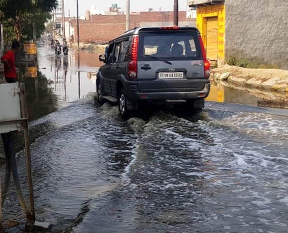 Waterlogging on Nagla Masani Hazira Road