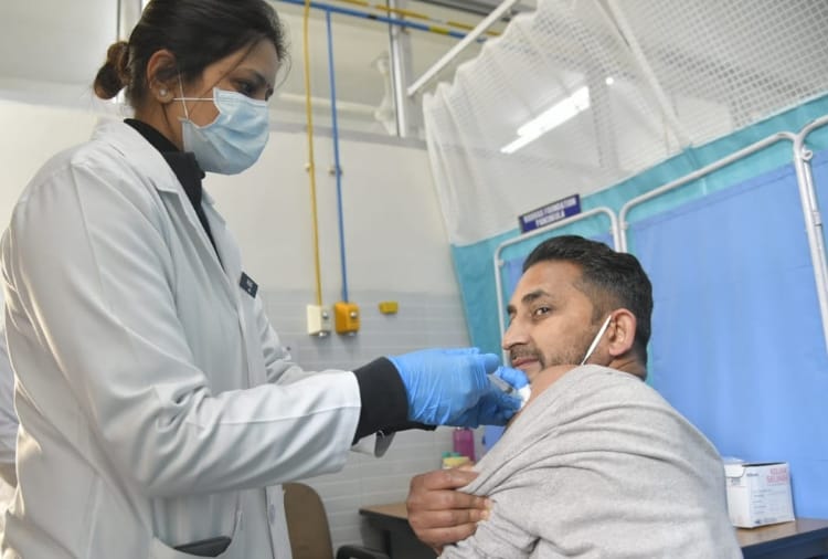 Chandigarh Corona Vaccination News Update: Second session of corona vaccination starts in Chandigarh