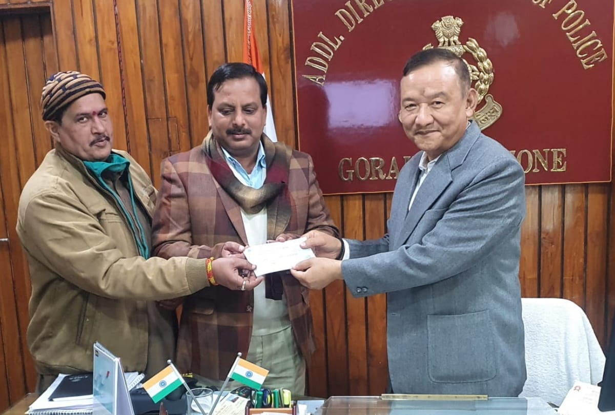 Gorakhpur ADG Dara sherpa help ram mandir construction