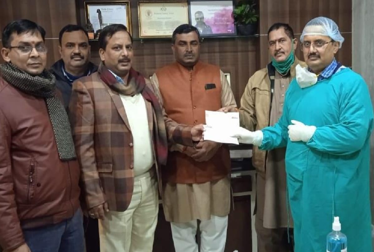 Gorakhpur ADG Dara sherpa help ram mandir construction